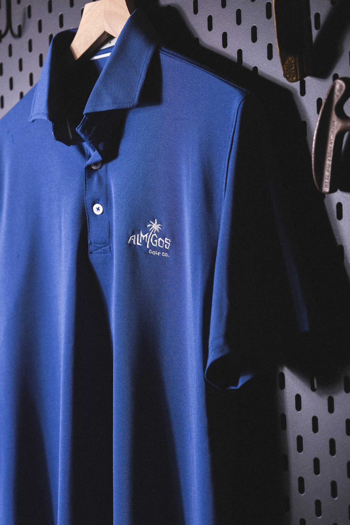 H&B x Almigos “EOS” | Polos