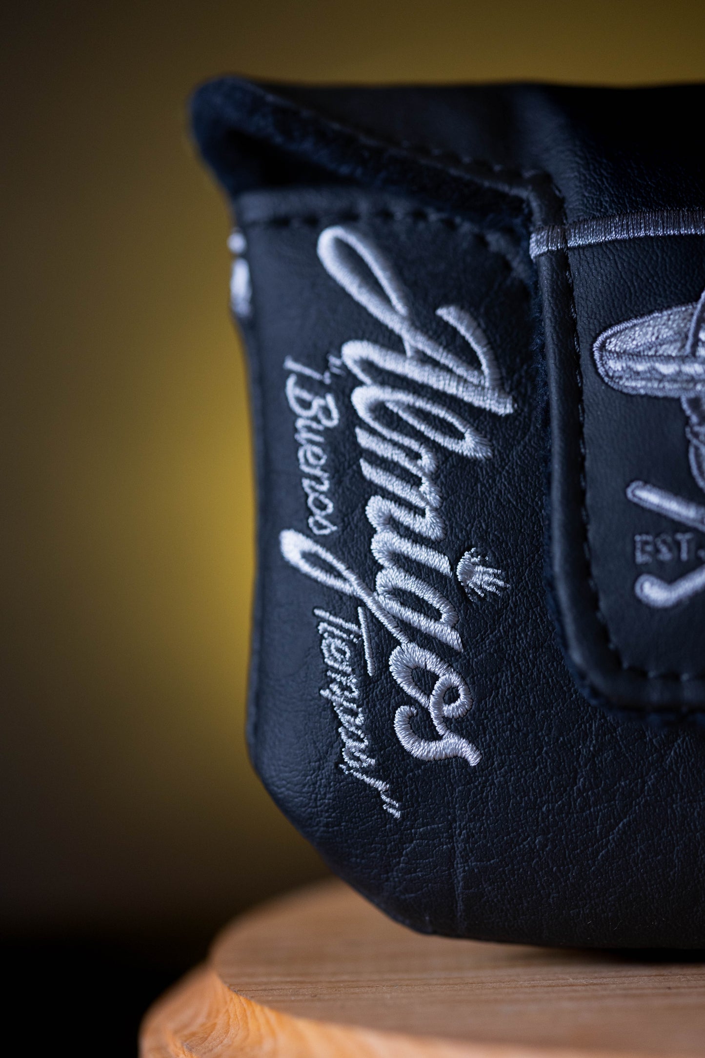 Ultra LE Black Headcovers